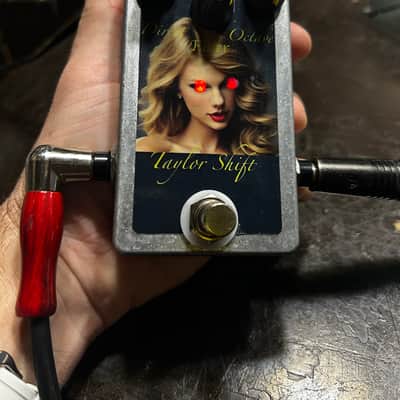 CELEBRITY PEDALS Taylor Shift Octave + Low Pass Filter (Handmade and Analog) image 3