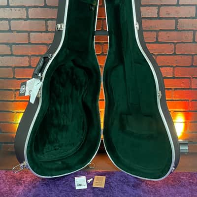 Martin 000-28 Standard Series Acoustic Guitar - 1933 Ambertone image 9