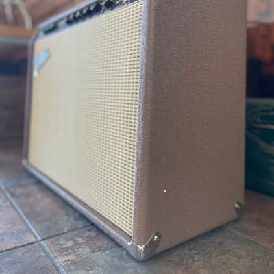 Fender '62 Super Guitar Amplifier Amp Reissue 2-Channel 40 Watt 2x10" Tweed 40w image 5