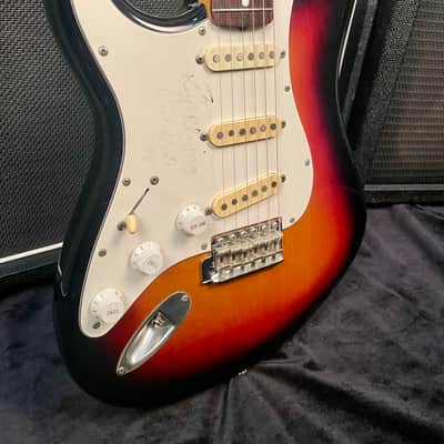 Dick Dale - 1980s Japanese lefty Fender Strat image 3