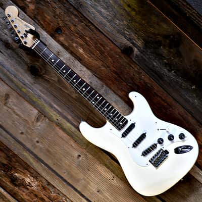 1988 Fender Stratocaster MIJ - Collectors Players Series - Olympic White image 9