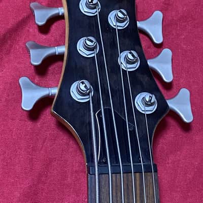 Ibanez BTB406 QM 2000's 6-String Electric Bass Guitar image 5