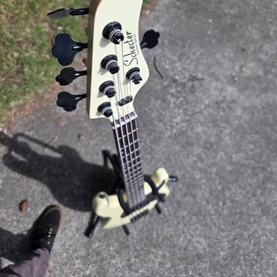 Schecter P-5 Ivory image 6