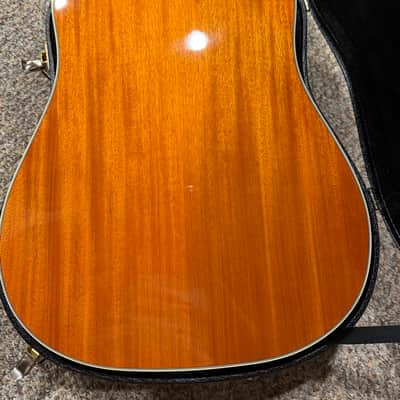 2017 Gibson Hummingbird - Case Queen - Pretty flawless.  Open to shipping image 3