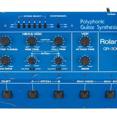 Roland GR300 Guitar Synthesizer