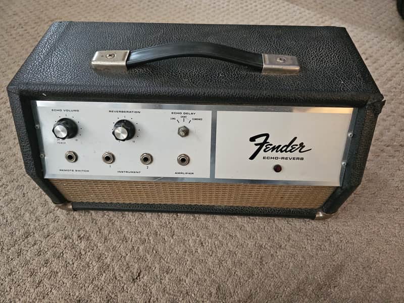 Fender Echo Verb Reverb Delay Slap back Echo image 1