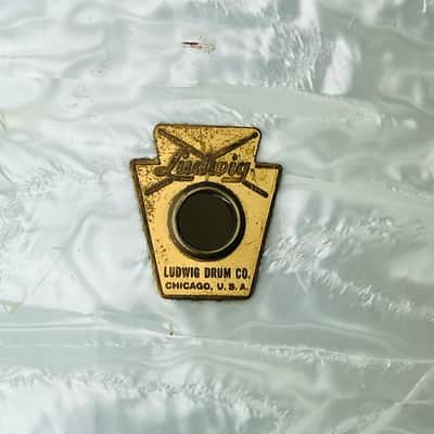 PRE SERIAL Ludwig No. 444 Club Date 9x13" Rack Tom with Keystone Badge 1961-1964 WHITE MARINE PEARL WMP image 2