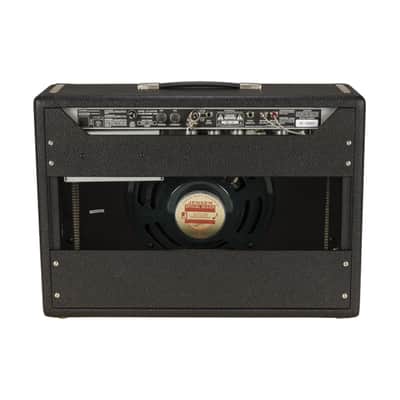 Fender 64 Custom Deluxe Reverb image 3