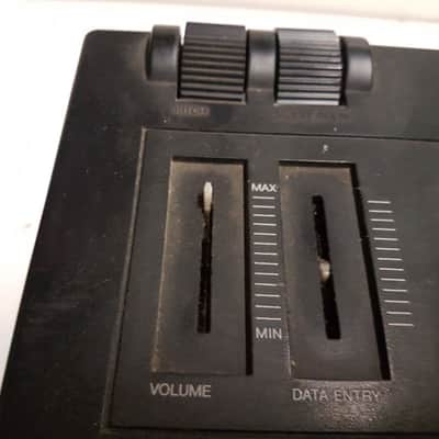 Yamaha DX 100 Synthesizer image 7
