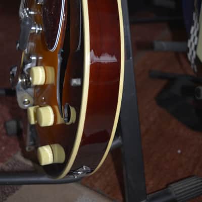 2017-18 Eastwood Airline H74 DXL Semi-Hollowbody in Honeyburst w/ a Bigsby, New Nickel Dunlop Straploks & a Mint Eastwood Hardshell Case ~ Mint ! image 14