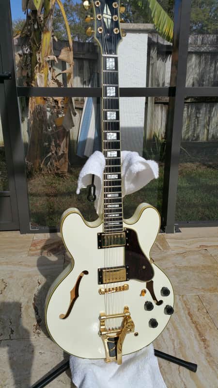 Epiphone Limited Edition ES-355 Alpine White-With Extras – Lifeson