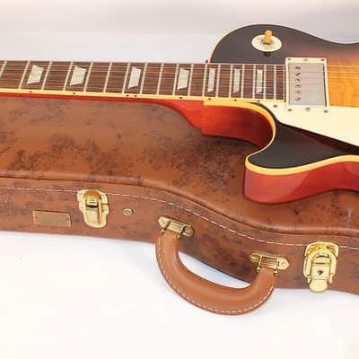 Gibson Custom Shop '59 Reissue • Lefty • 2008 • R9 • VOS • Tobacco Burst Flame Top image 13