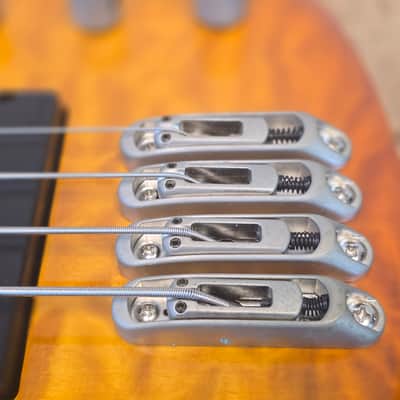 Ibanez BTB400QM-HS Standard 2004 - 2005 - Honey Sunburst image 8