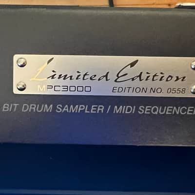 Akai MPC3000LE MIDI Production Center 1999 - 2001 - Black image 8