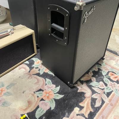 Fender Rumble 210 V3 700-Watt 2x10" Bass Speaker Cabinet 2015 - Present - Black Mint Condition image 3