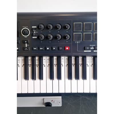 Novation Impulse 61 - MIDI Controllers - Black - Good image 3