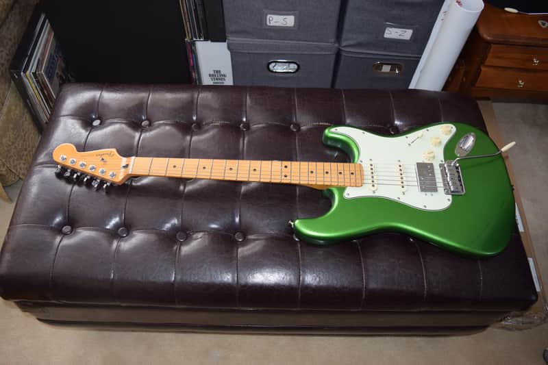 Fender Player Plus Stratocaster HSS with Maple Fretboard 2021 - Present - Cosmic Jade