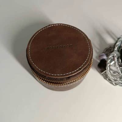 Moondrop May 2024 - Silver/gunmetal image 2