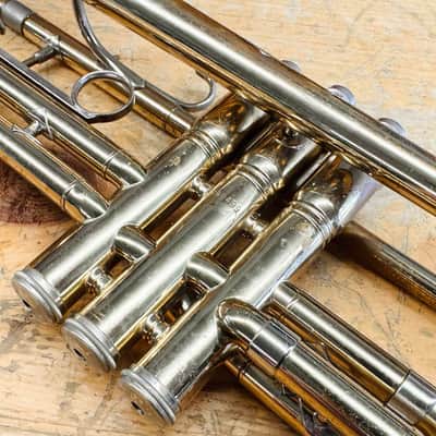 King Cleveland Superior Bb Trumpet w/Case image 10
