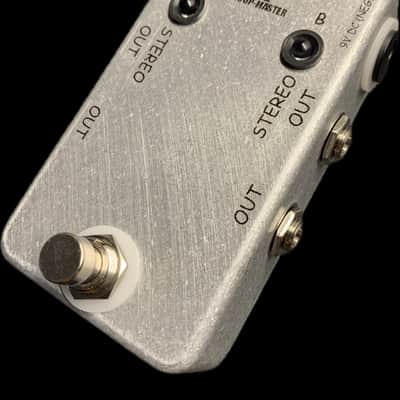 Loop-Master Pedals Loop-Master Effect Loop Switcher/Stereo AB Box - Made in USA, In Stock image 1