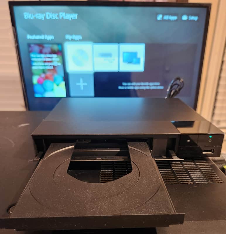 Sony Sony BDP-S3700 is a compact Full HD 1080p Wi-Fi Blu-ray player 2006 - Black