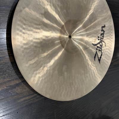 Zildjian Medium Heavy Stadium 19” 5 LBS image 8