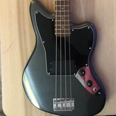 Squier Affinity Jaguar Bass H 2021 - Present - Charcoal Frost Metallic image 4