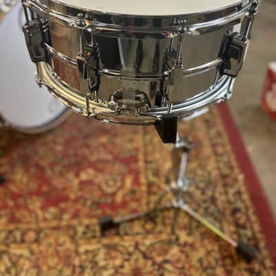 Ludwig LM402 Supraphonic 6.5x14" 10-Lug Aluminum Snare Drum 1985 - Present - Chrome-Plated image 2