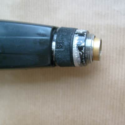 Sennheiser MD 421 Cardioid Dynamic Microphone image 3