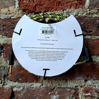 Pig Hog 10ft Right-Angle Instrument Cable - Yellow Graffiti image 2