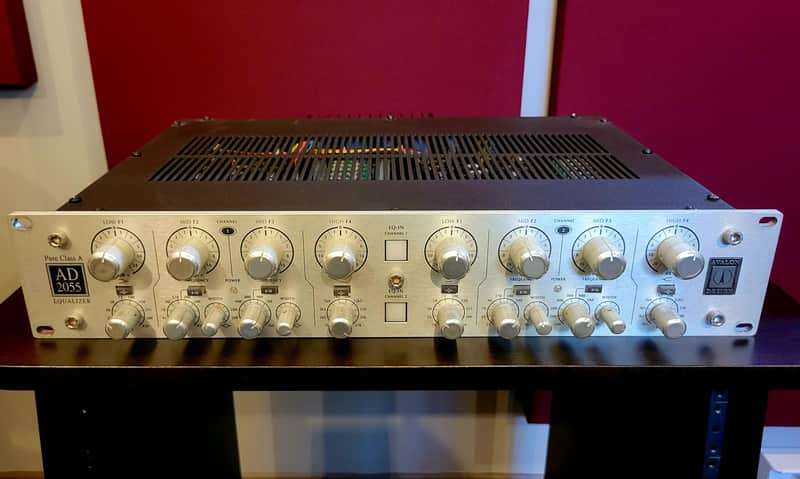 Avalon AD2055 Dual Mono Parametric EQ | Reverb Canada
