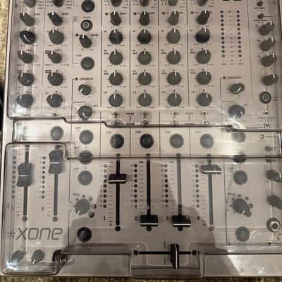 Allen & Heath XONE:96 Professional 6+2-Channel DJ Mixer 2018 - Present - Silver image 2