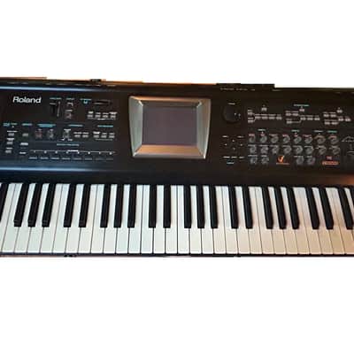 Roland V-Synth 61-Key Digital Synthesizer 2003 - 2007 - Black