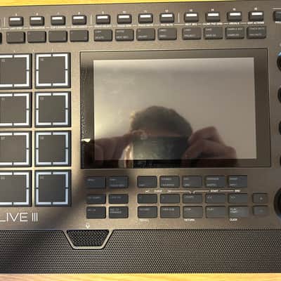 Akai MPC Live III Standalone Sampler / Sequencer 2025 - Present - Black image 7
