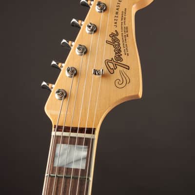 Fender Custom Shop 1967 Jazzmaster Bleached 3-Color Sunburst/DLX Closet Classic (NOS, 2024) image 9
