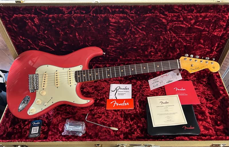 Fender American Vintage II ‘61 Stratocaster  Limited Edition 2025 - Fiesta Red / 7lbs. 14.4oz. #V2433857 image 1