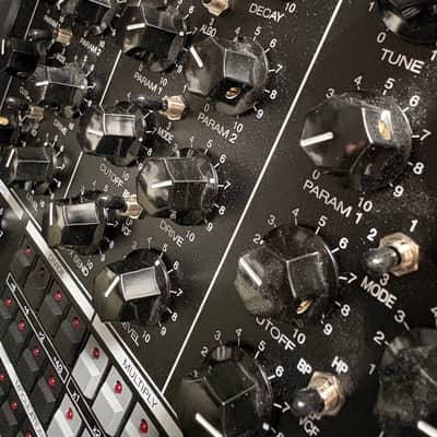 Erica Synths Perkons HD-01 - black - Mint image 10