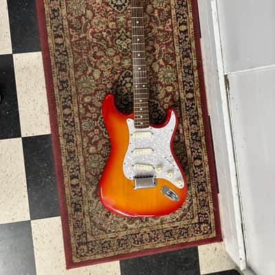 Fender ST-62 Stratocaster Reissue MIJ Cherry Burst image 3