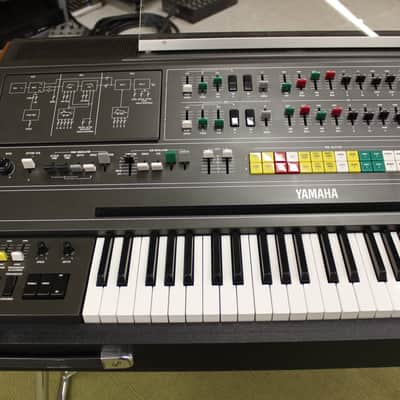 Yamaha CS80 image 4