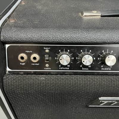 Vintage Traynor YRM-1SC 4x10" guitar amp image 4