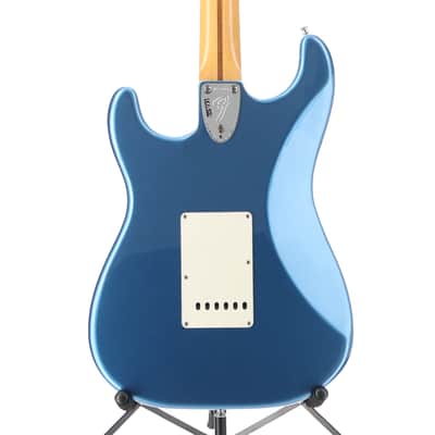 Fender American Vintage II 1973 Stratocaster, Maple Fingerboard, Lake Placid Blue (O11)(15955) (15955) image 2