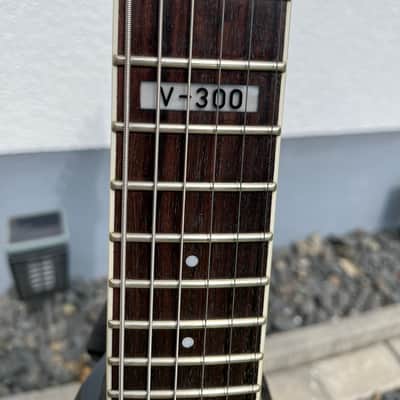ESP LTD V-300 - Flying V with EMGs image 9