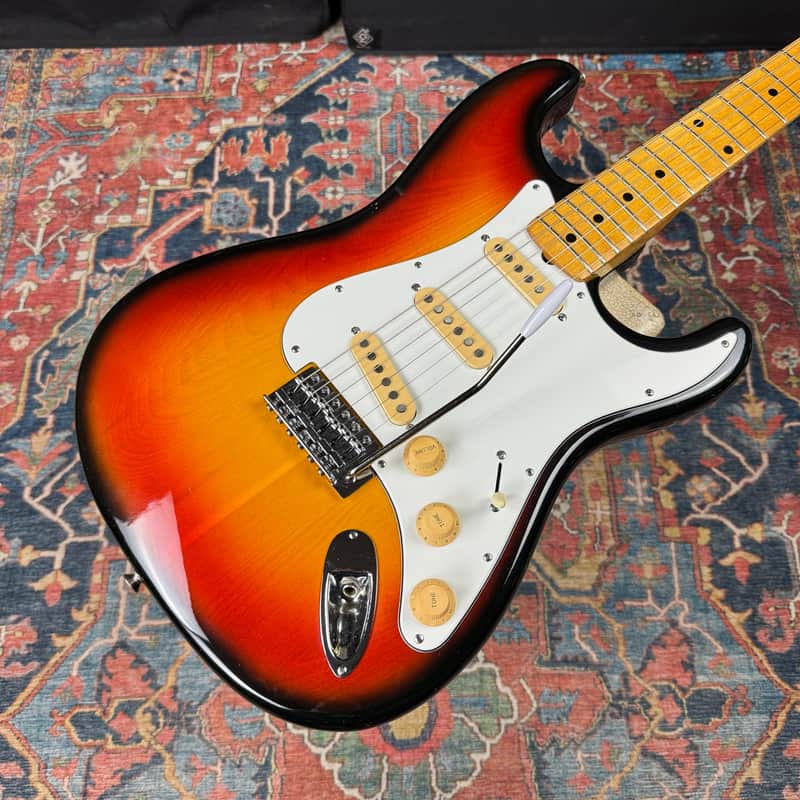 *Video* Yamaha Super R'n Roller Stratocaster Model SR400 Made in Japan - 1980 Lawsuit Era image 1