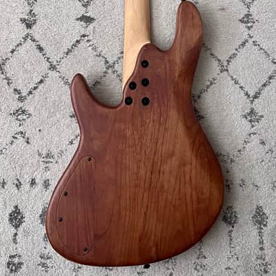Tom Clement Fretless 24 Custom Jazz Bass image 5