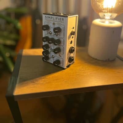 DSM & Humboldt Electronics Simplifier MKII 2023 - Present - White image 3