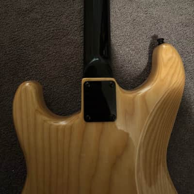 Landing Short Scale Bass image 5