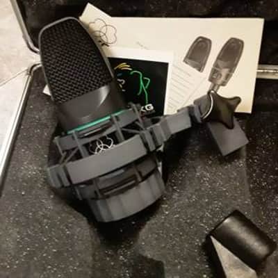 *Rare* Vintage 90's Era AKG Mic with Stand Clip, Shockmount, Case & Cable - (Never Used/100% Mint) image 8