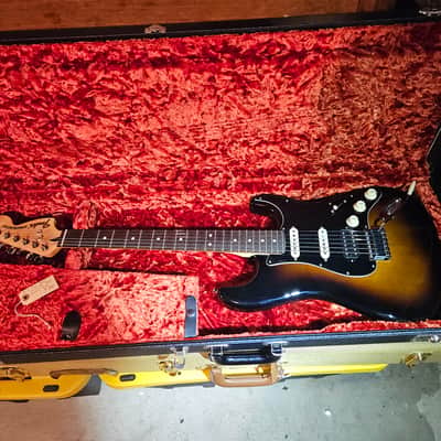 Fender strat, sunburst finish Hss pickups Dimarzio humbucker sounds great image 1