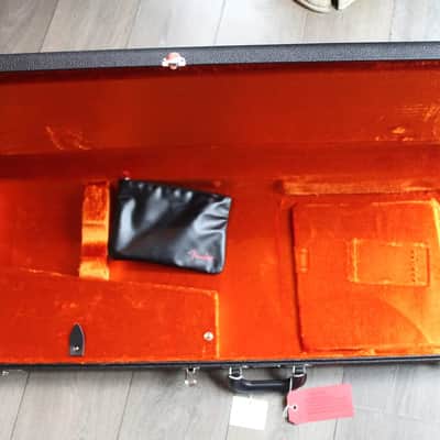 FENDER "American Vintage II 1965 Stratocaster, Round-Lam Rosewood Fingerboard, Sonic Blue" HARDCASE, 3, 69 KG image 21