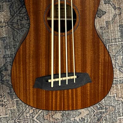 U-Bass Bass Acoustic / Electric Ukulele image 10